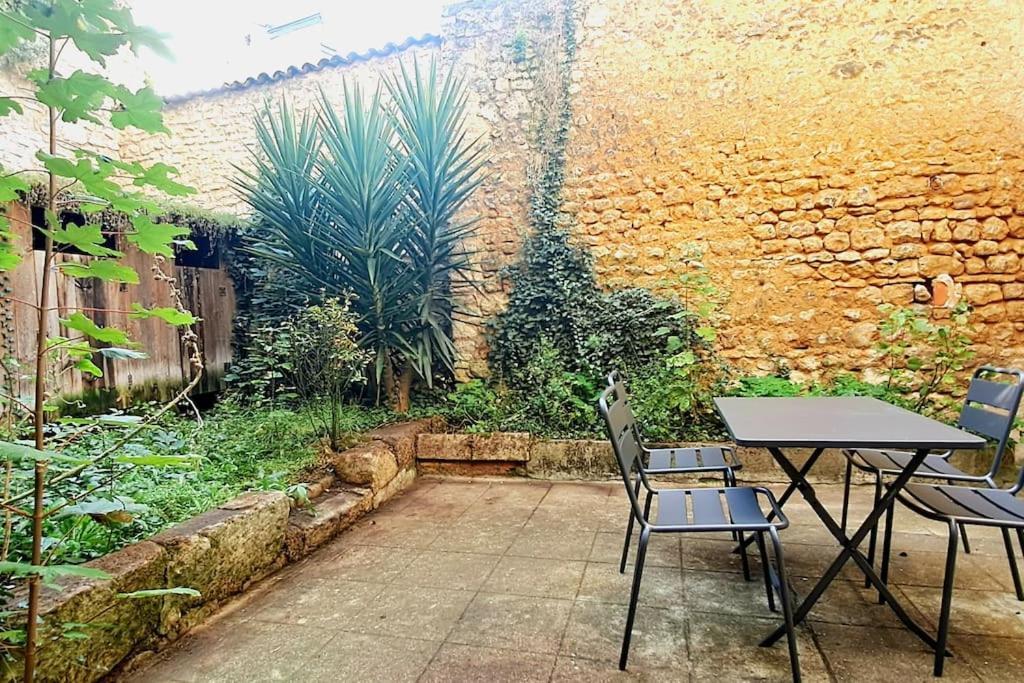 Le Patio - Cinelodge Avec Jardin